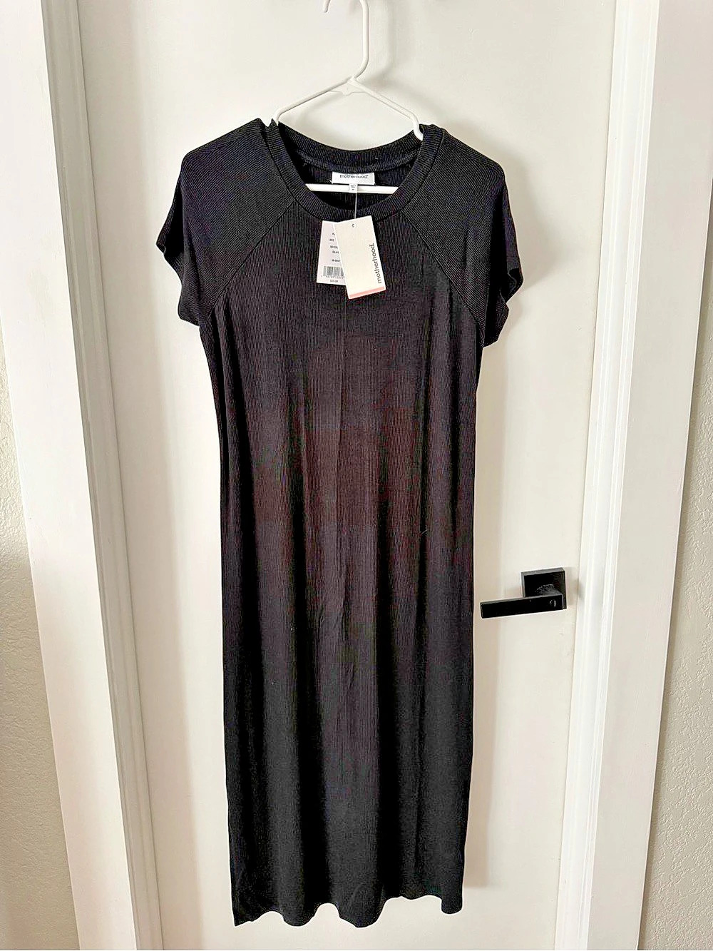 Motherhood Maternity Short Sleeve Side Slit Maternity Maxi Dress Black